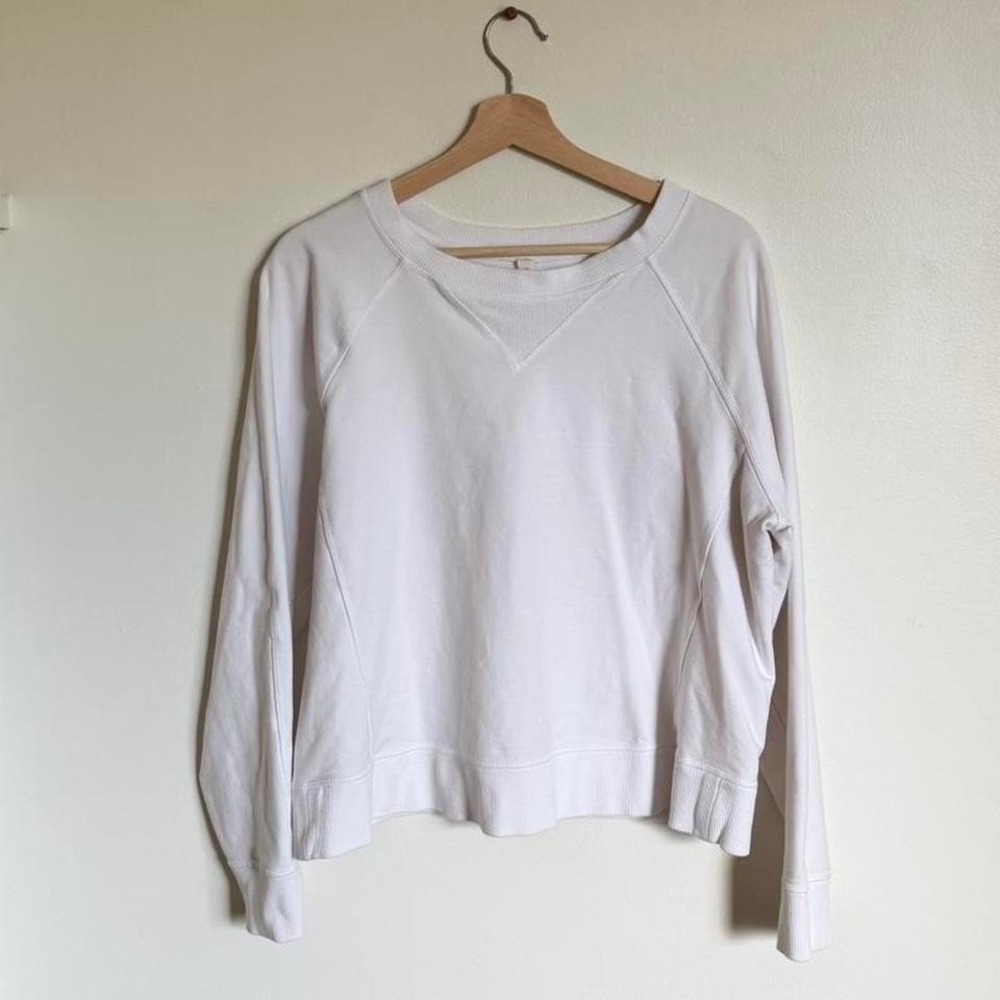 Lululemon White Cropped Crewneck Sweatshirt Size 10 Minimal Athleisure